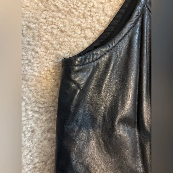 Siena Studio Vintage Leather Gold Accent Full Zip Black Vest Women’s Size Small - Picture 12 of 13